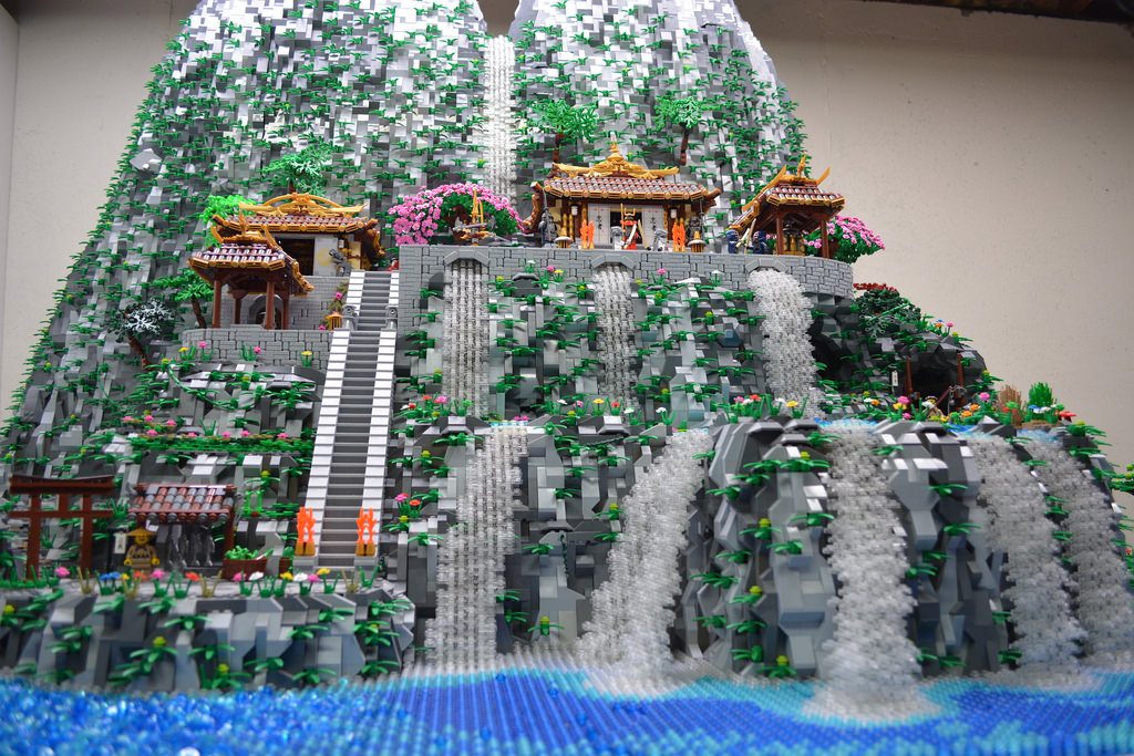 27145892472_cc6869dced_b